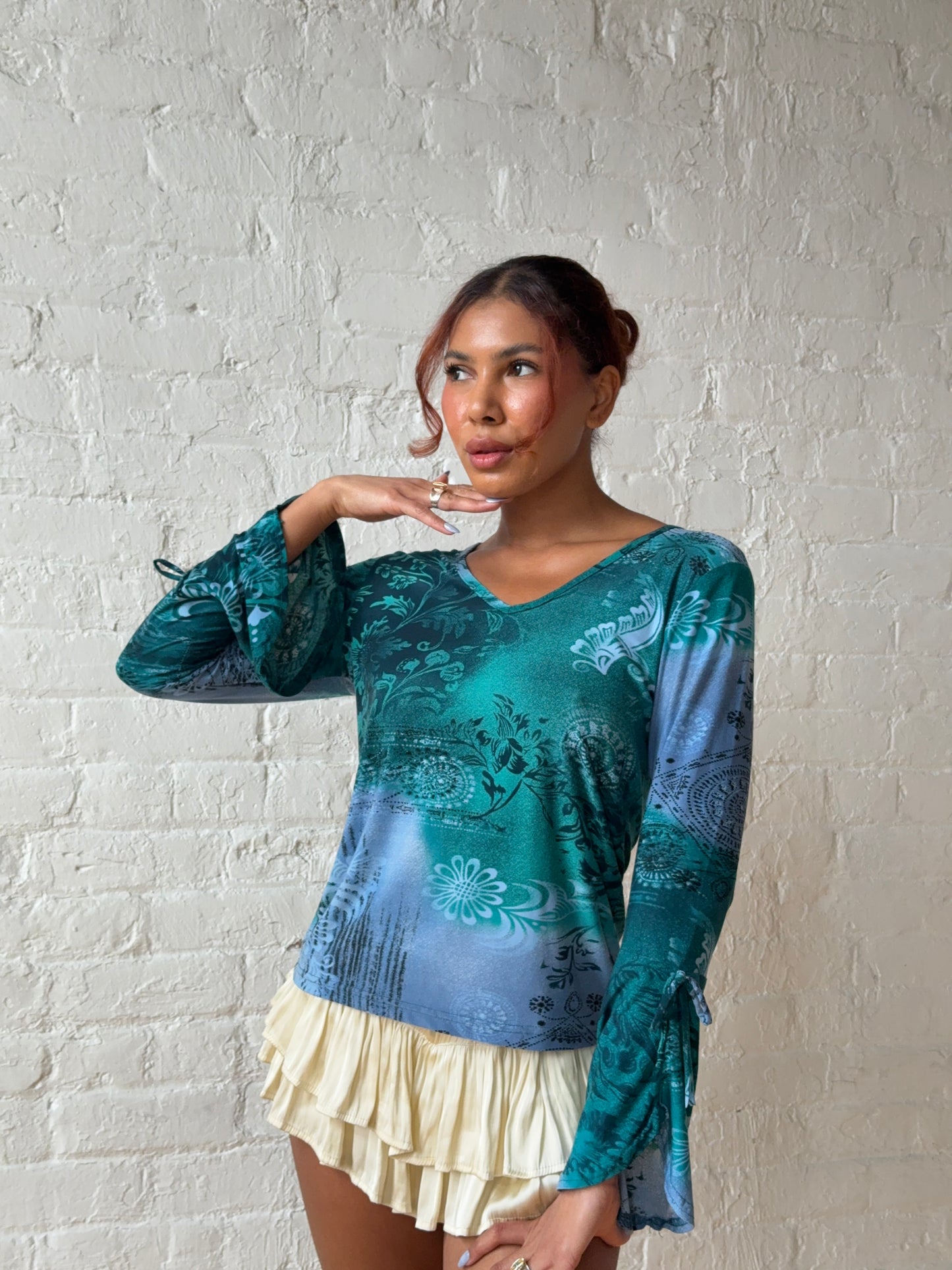 2000s Blue & Green Fairycore Flare Sleeve Top