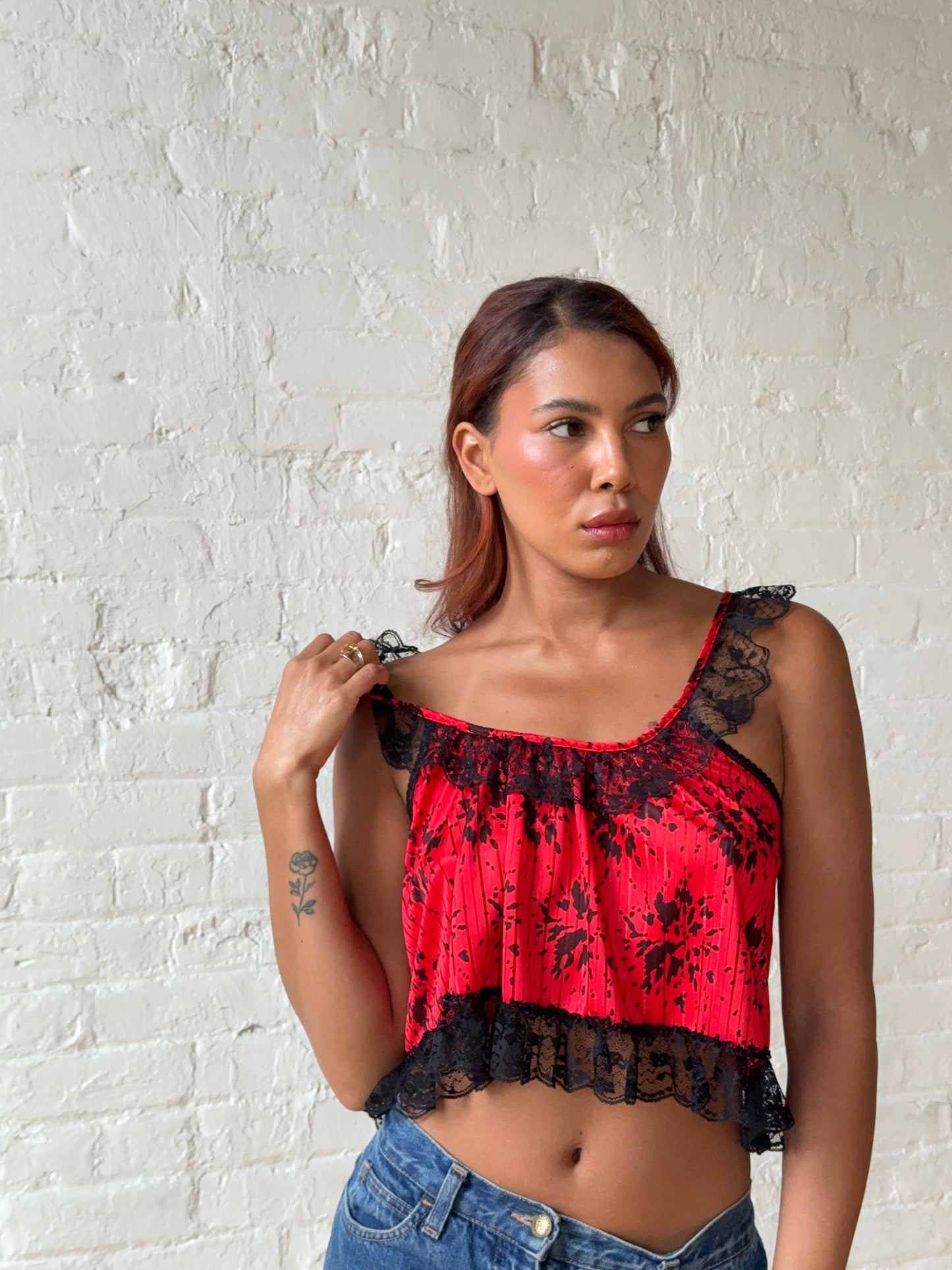 2000s Red & Black Lace Ruffle Cami